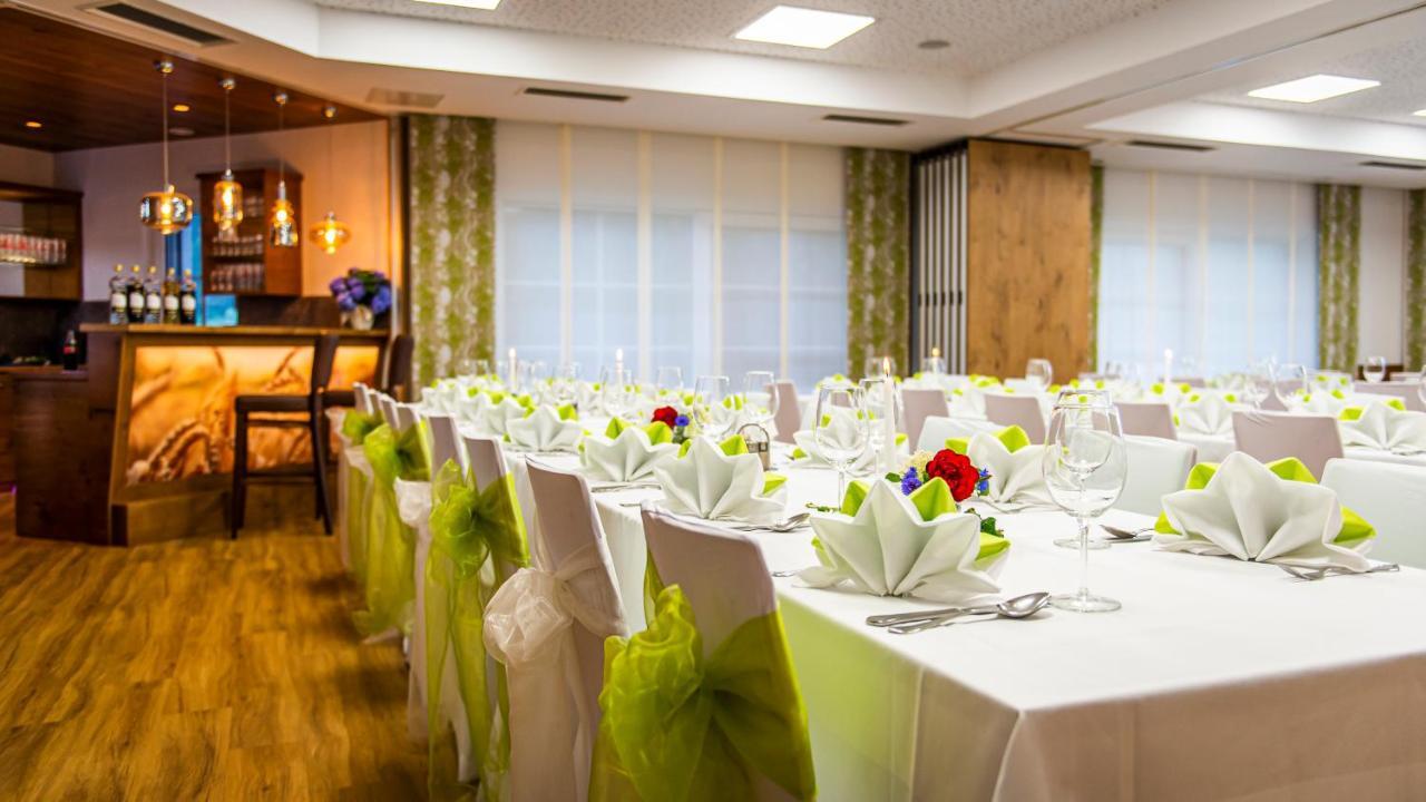 Landhotel Timmerer Möderbrugg Exteriör bild